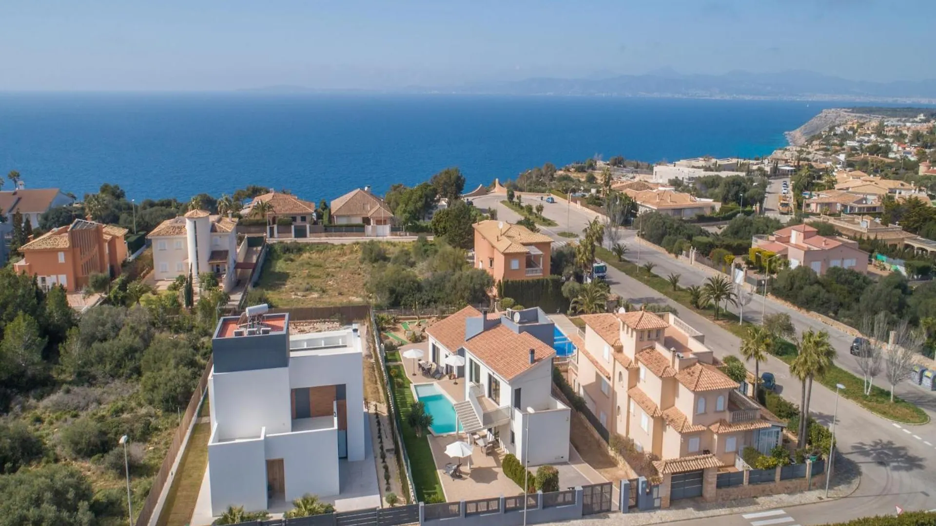 Beautiful Villa In Llucmajor